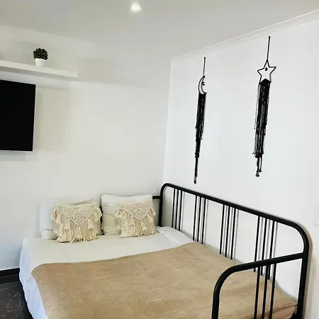Apartment Oura Vibes By Ricardo Albufeira
